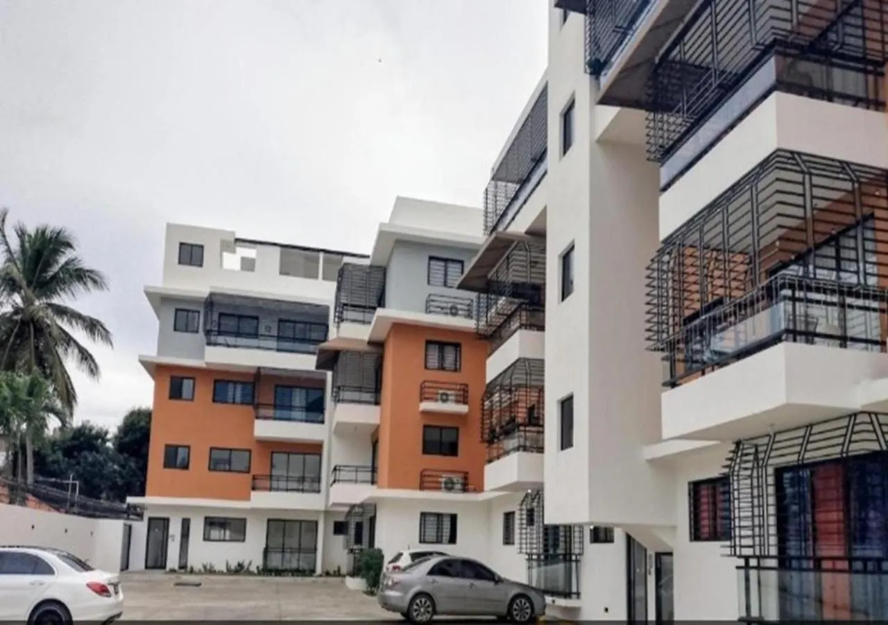 Cozy 3 Bedroom Apartment La Viva